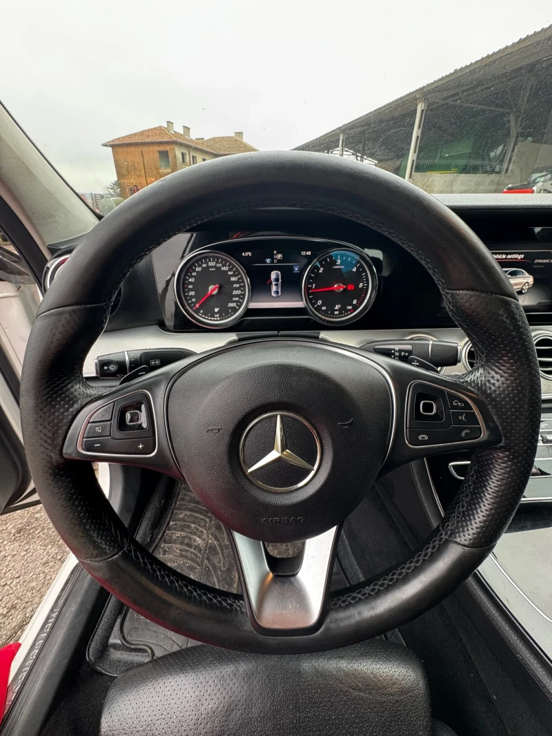 Mercedes-Benz E 200 E200, снимка 2 - Автомобили и джипове - 52906004