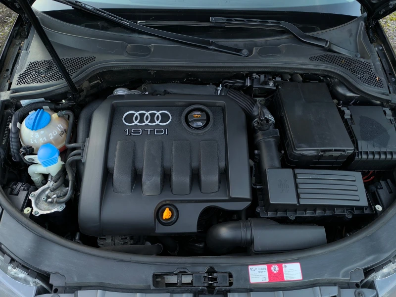 Audi A3 -1.9TDI-105кс-КЛИМАТРОНИК-SPORTBACK-, снимка 16 - Автомобили и джипове - 53151874