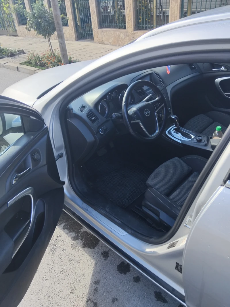 Opel Insignia CDTI, снимка 7 - Автомобили и джипове - 53264377