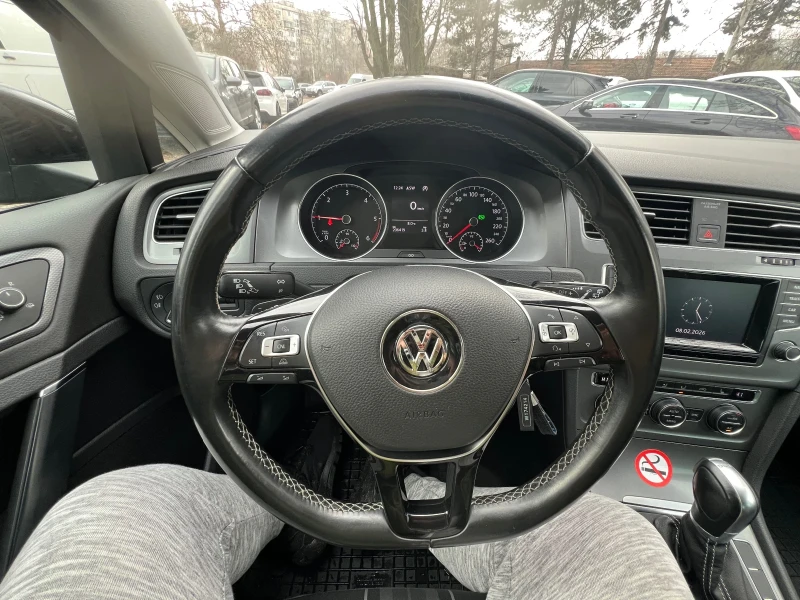 VW Golf R LINE LOUNGE, снимка 9 - Автомобили и джипове - 53476850