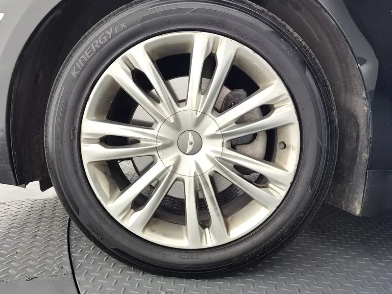 Hyundai Genesis 3.3, снимка 5 - Автомобили и джипове - 54618150
