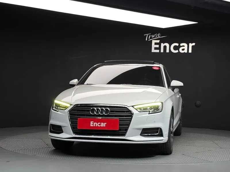 Audi A3 40 Tfsi 8V, снимка 3 - Автомобили и джипове - 55738288