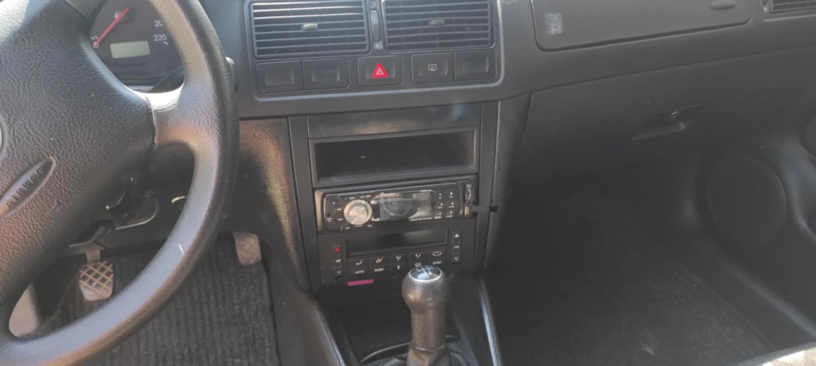 VW Golf  - изображение 8