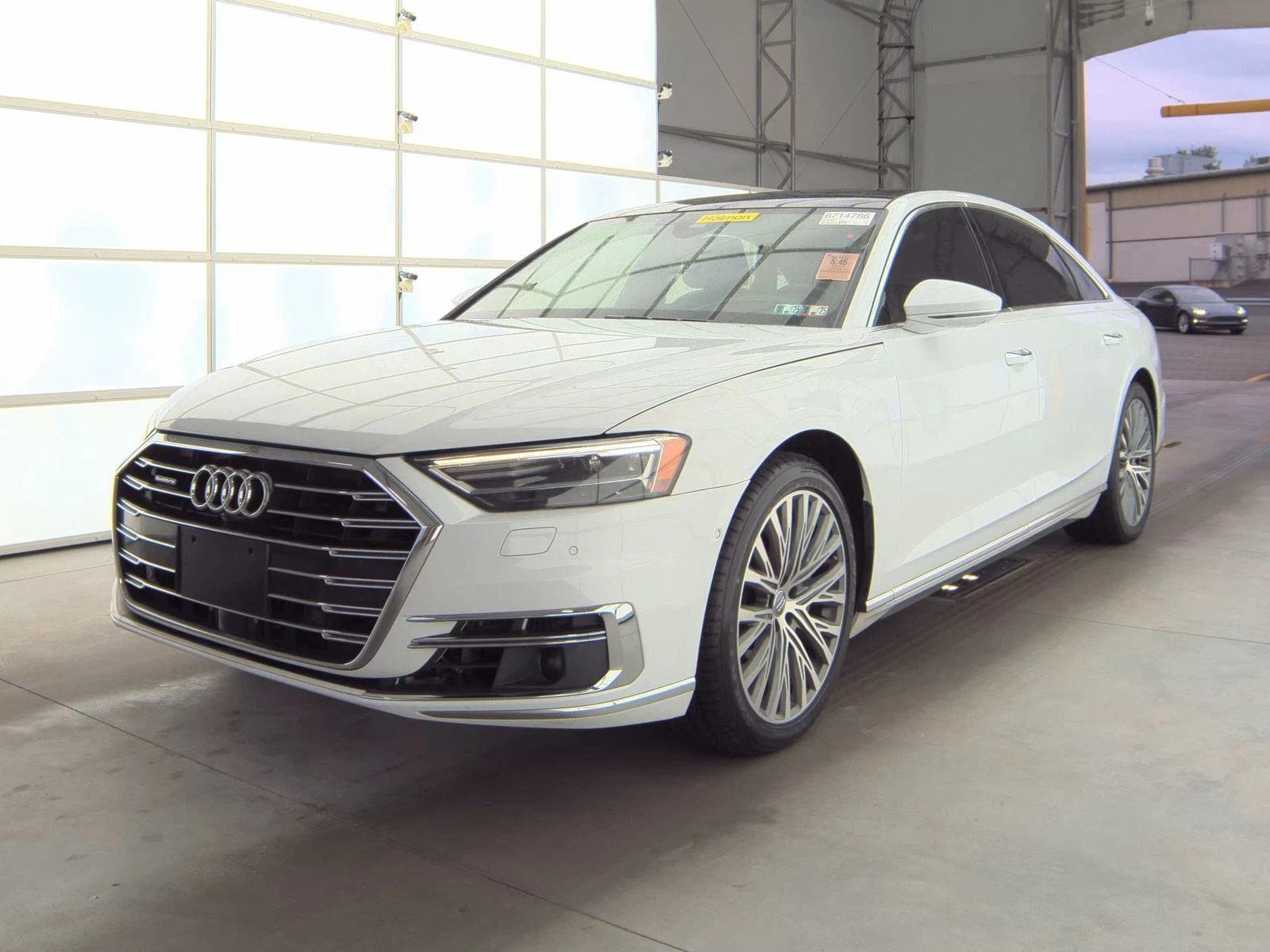 Audi A8 3.0T ФИКСИРАНА ЦЕНА! ДИСТРОНИК/МАСАЖ/ОБДУХВАНЕ - изображение 3