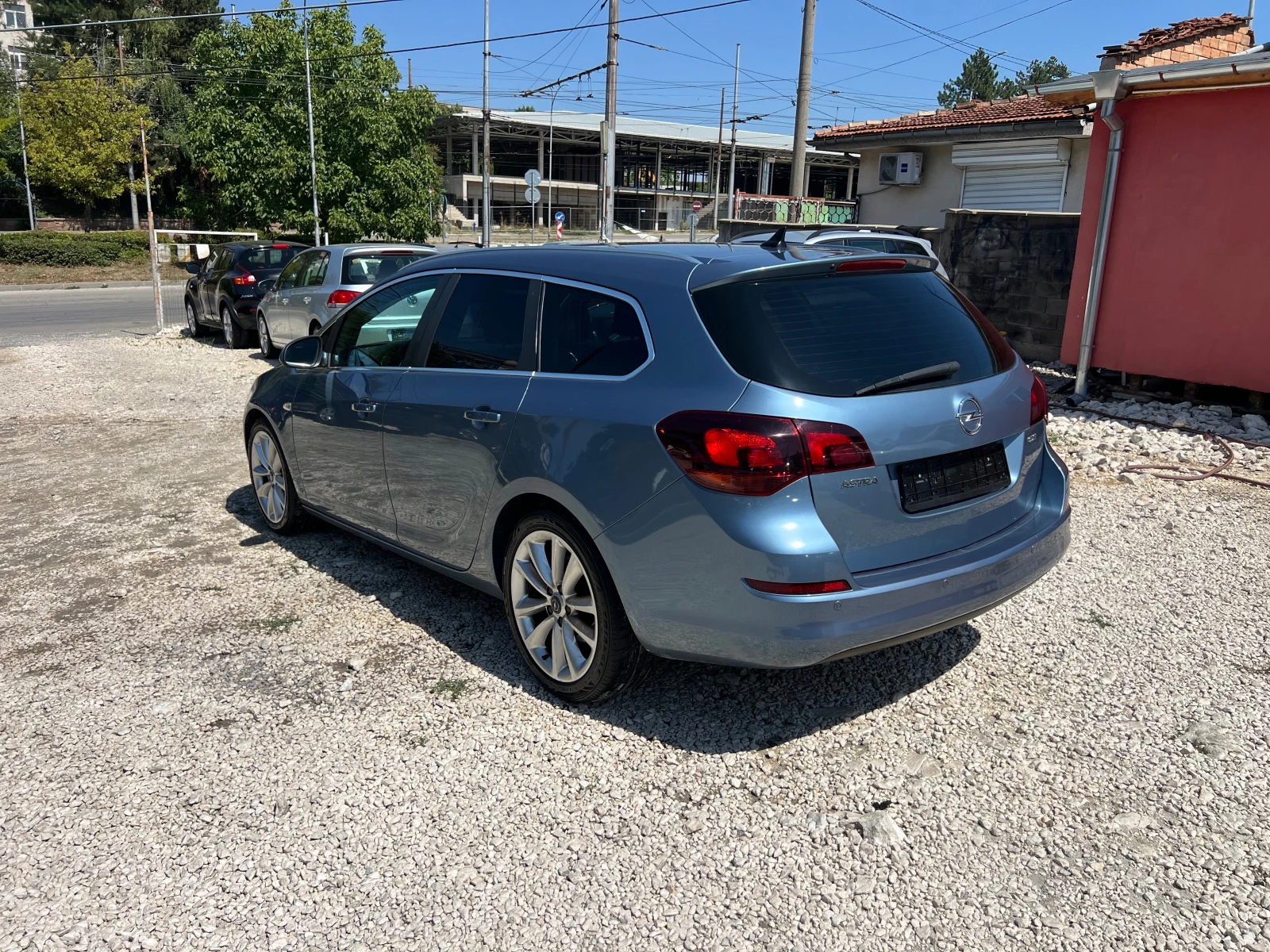 Opel Astra 1.7 CDTI Cossmo Full - изображение 3
