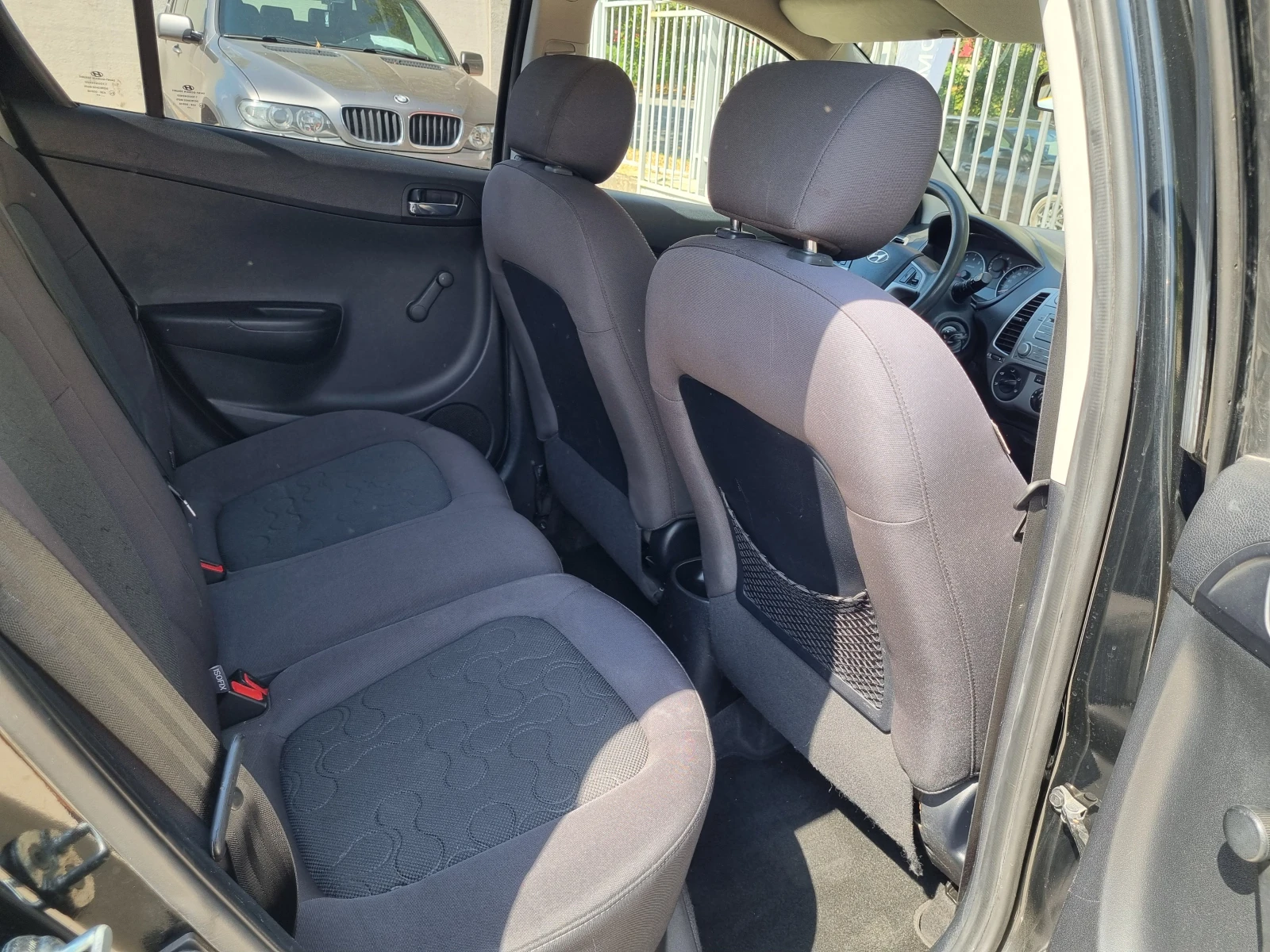 Hyundai I20 // | Mobile.bg   13