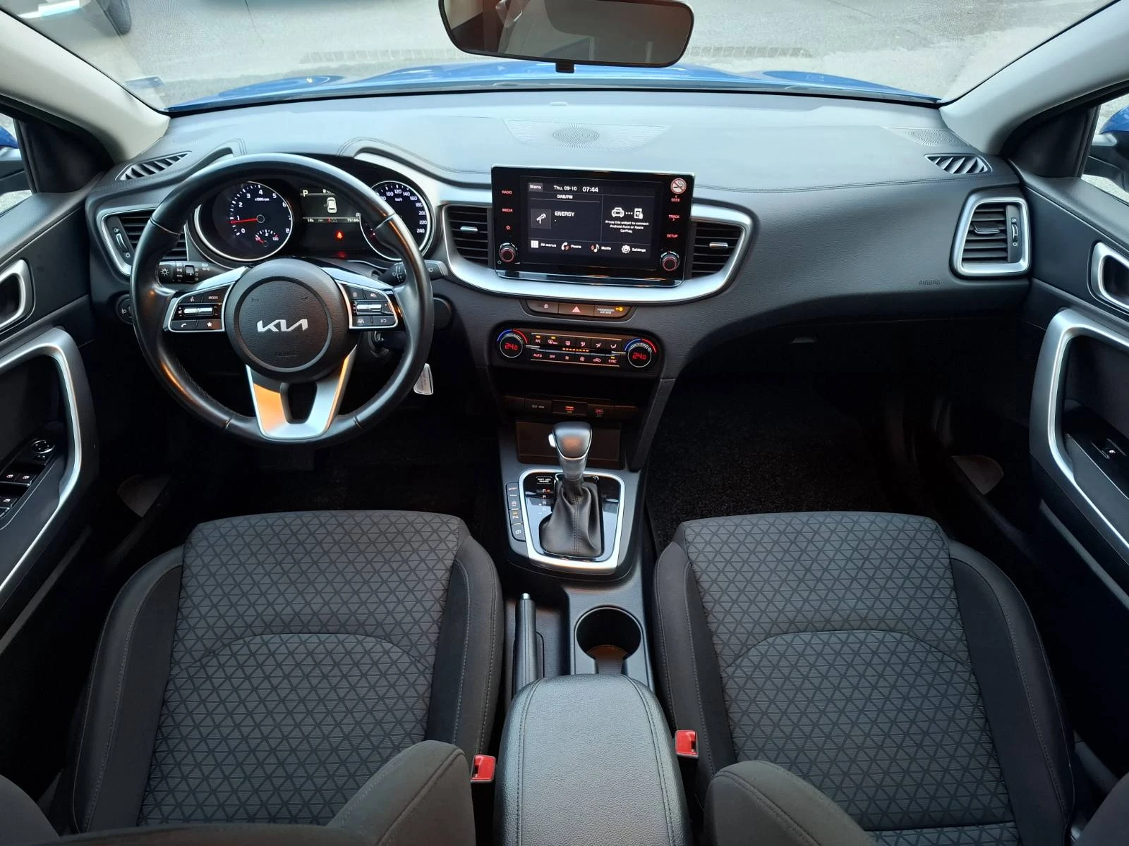 Kia Ceed 1.5 T-gdi Comfort Гаранция - изображение 8