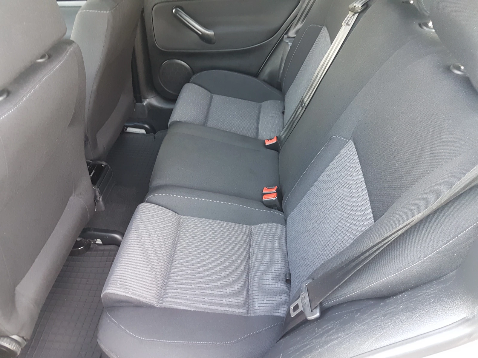 VW Golf 1.9 TDI 90кс - изображение 8