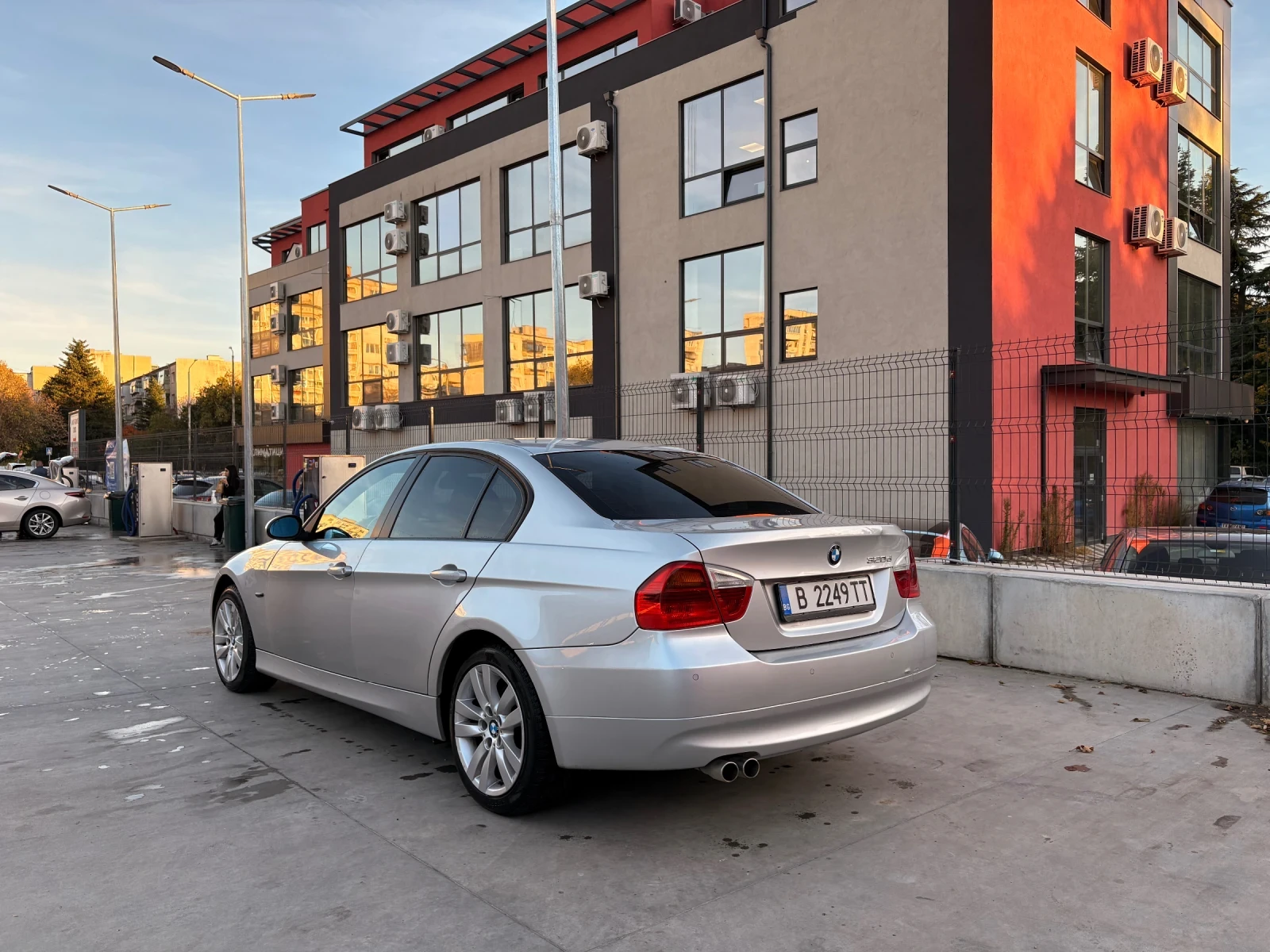 BMW 320 | Mobile.bg   6