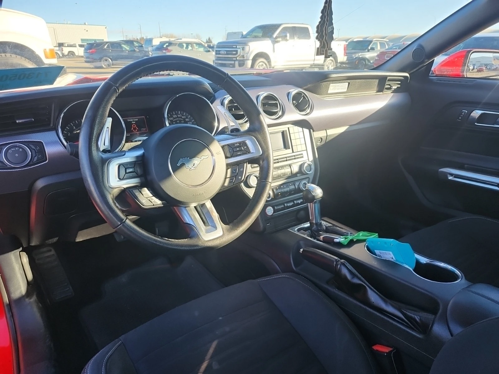 Ford Mustang GT * * CARFAX * * АВТО КРЕДИТ * *  - изображение 6