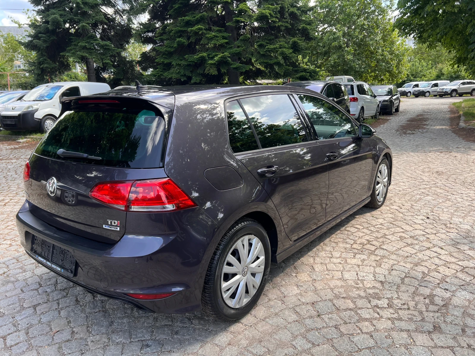 VW Golf R LINE LOUNGE, снимка 4 - Автомобили и джипове - 54984119