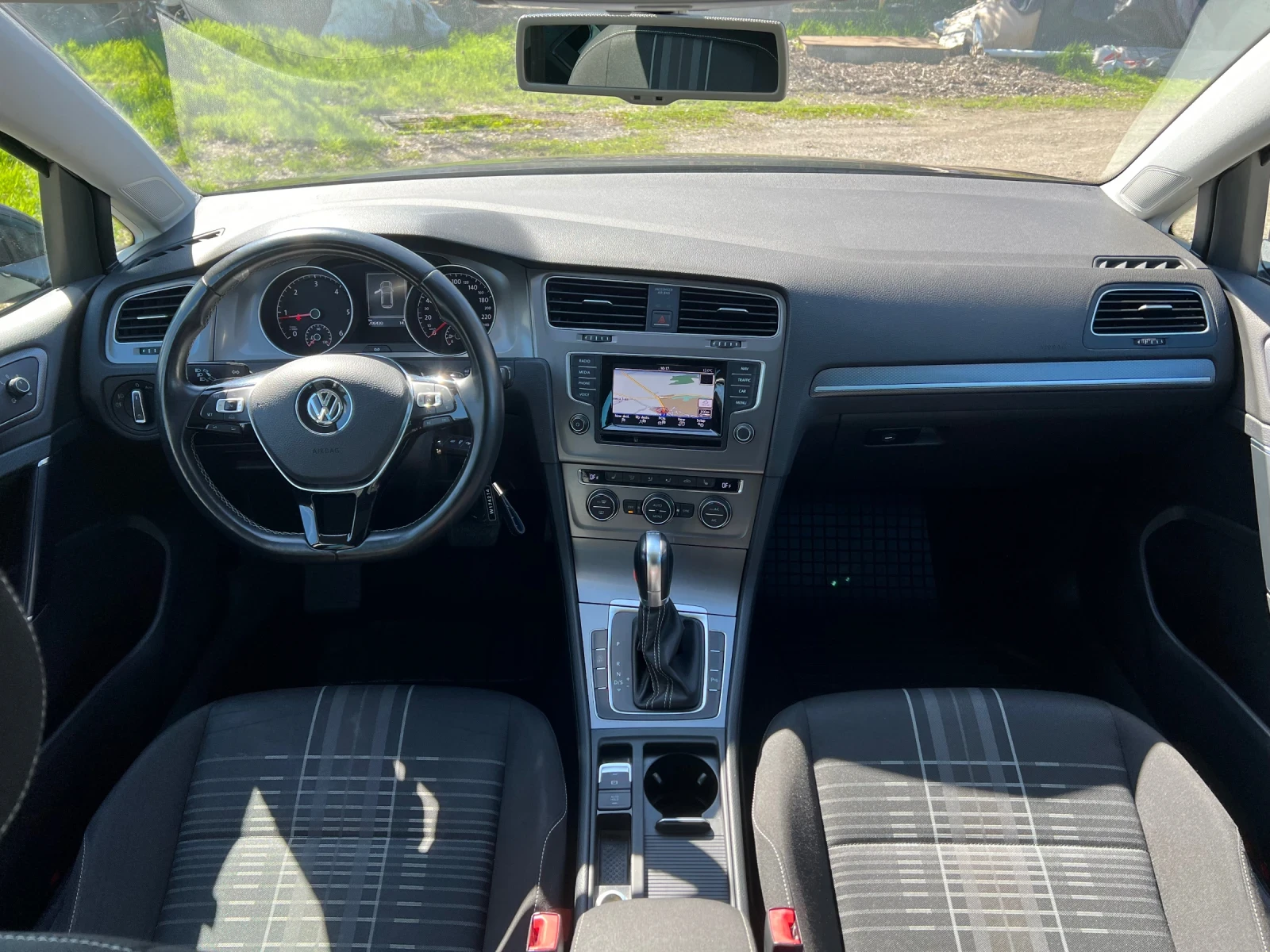 VW Golf R LINE LOUNGE | Mobile.bg � ����������� 9