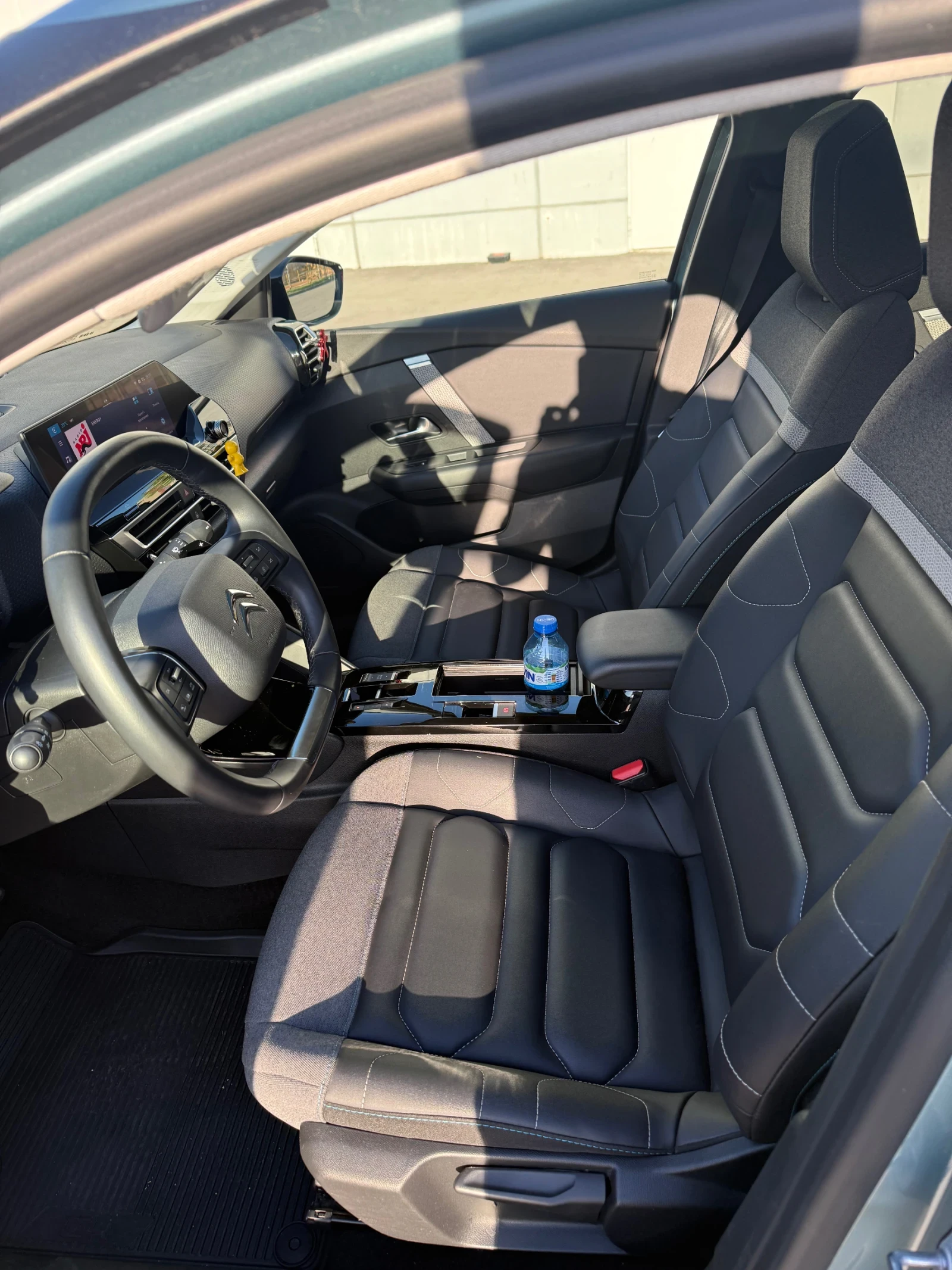 Citroen C4 SHINE PureTech 130 S&S EAT8 E6.4 | Mobile.bg � ����������� 7