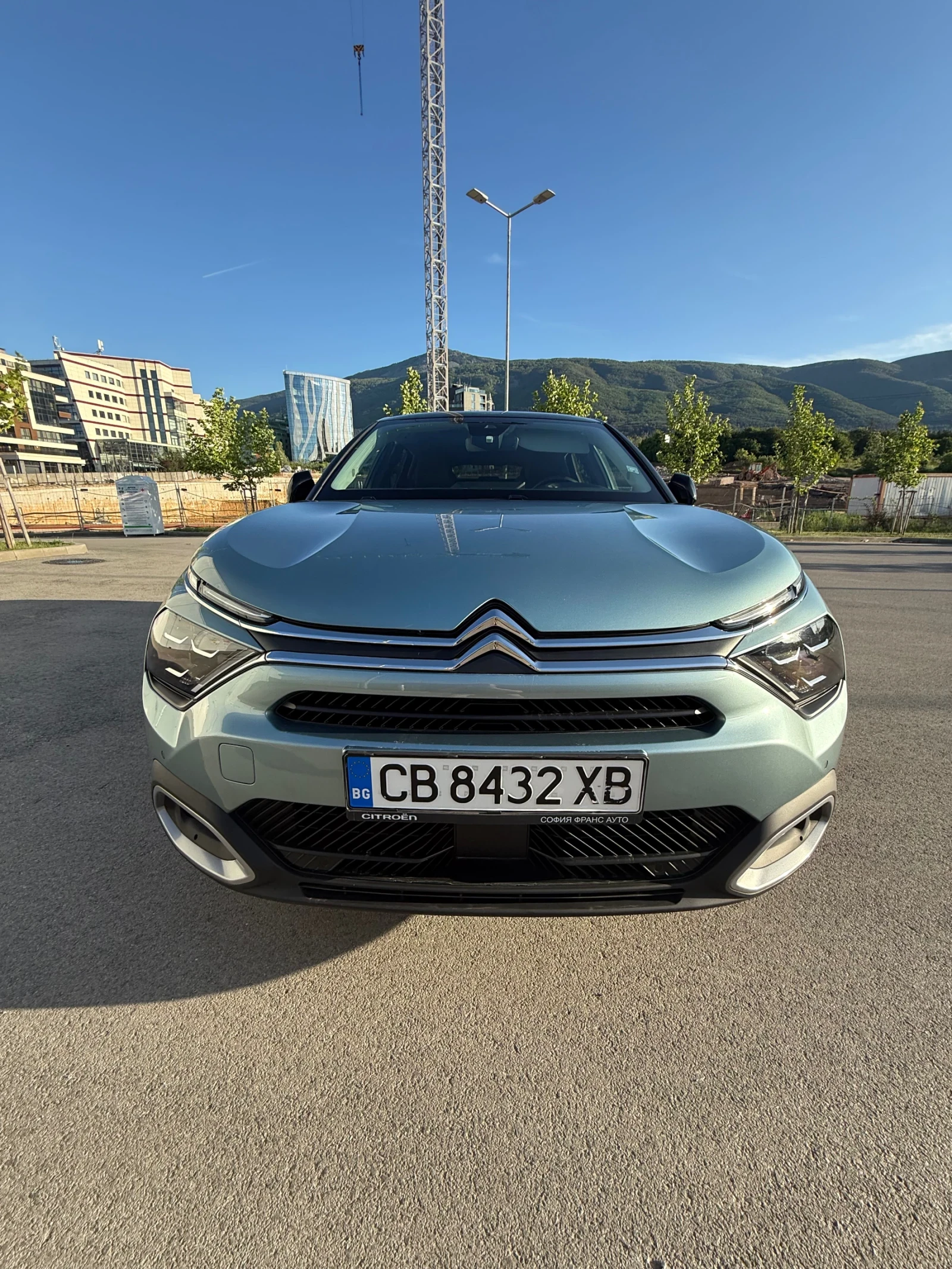 Citroen C4 SHINE PureTech 130 S&S EAT8 E6.4