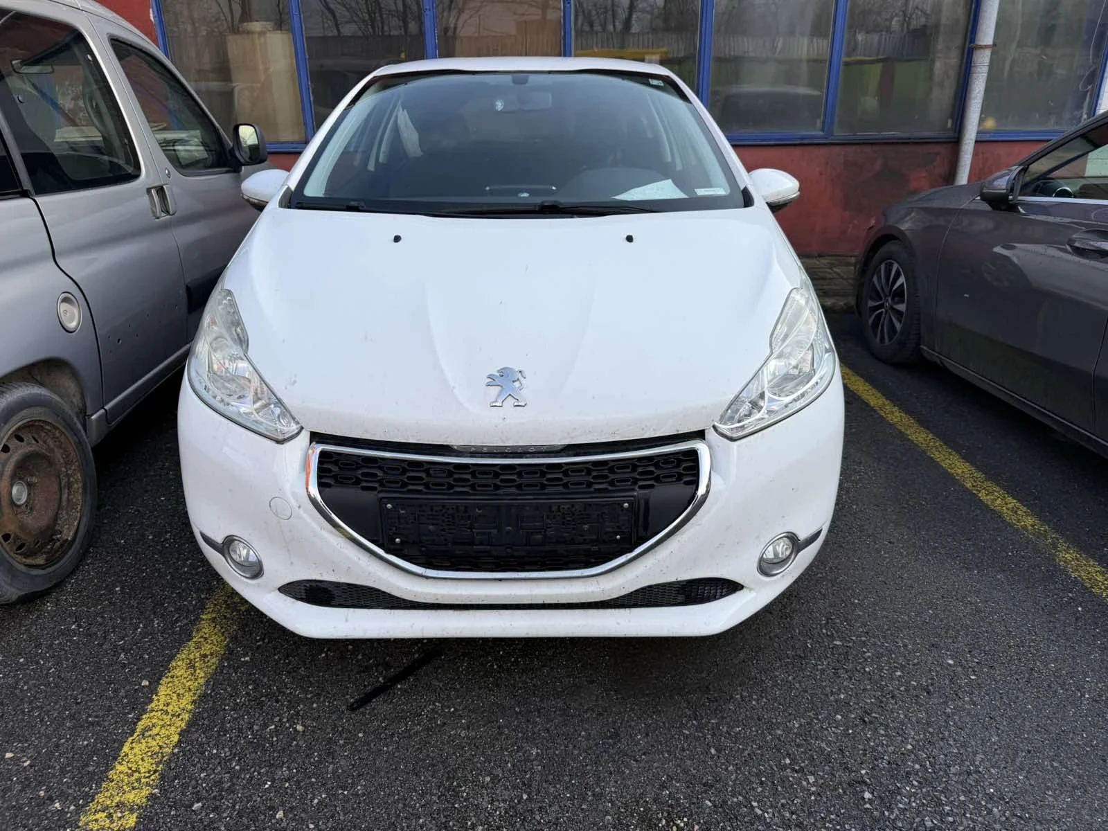 Peugeot 208 1.0 VTI. На части - изображение 2
