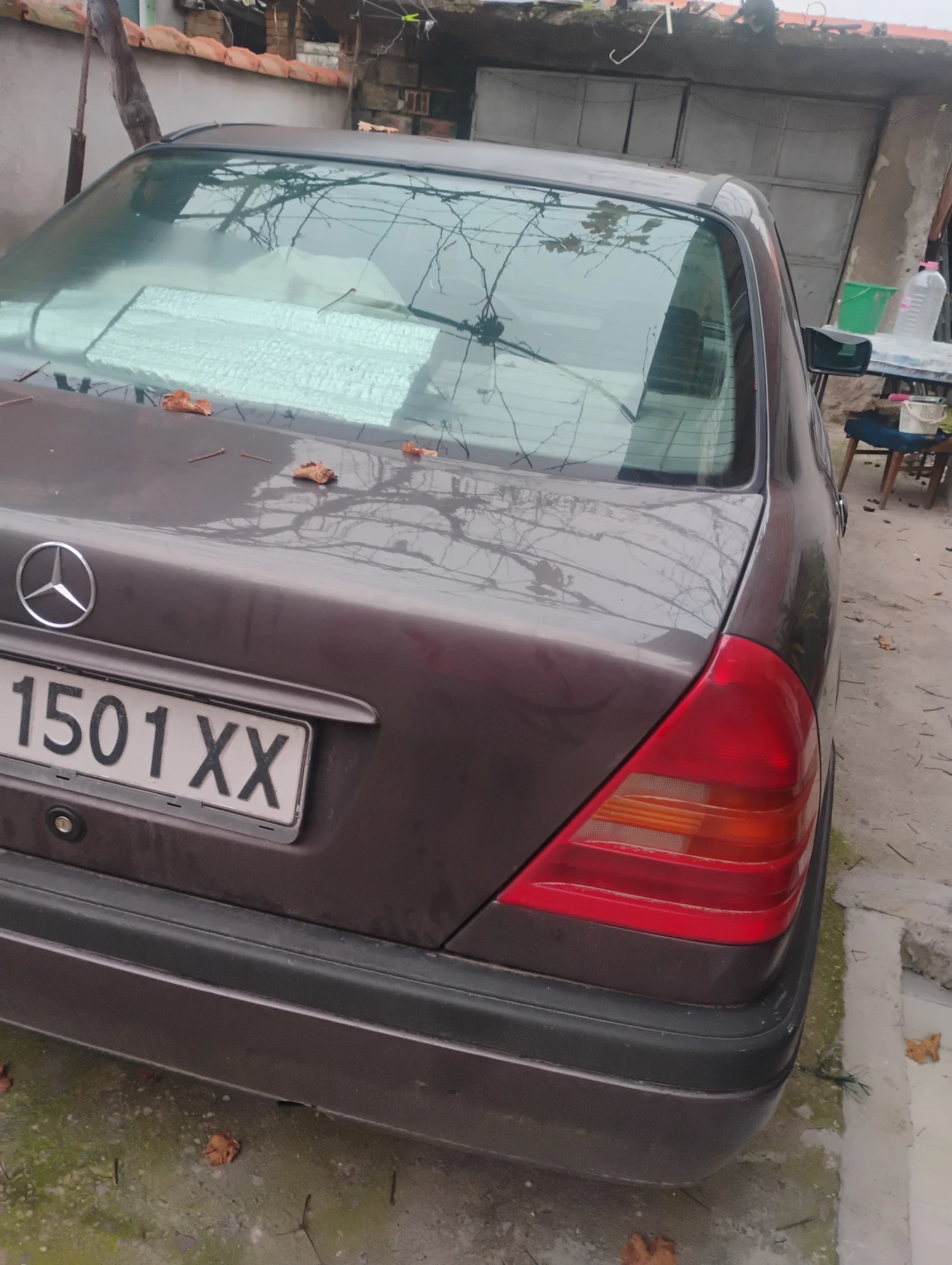Mercedes-Benz C 180 Ц 180. 122 конски сили , снимка 4 - Автомобили и джипове - 53816460