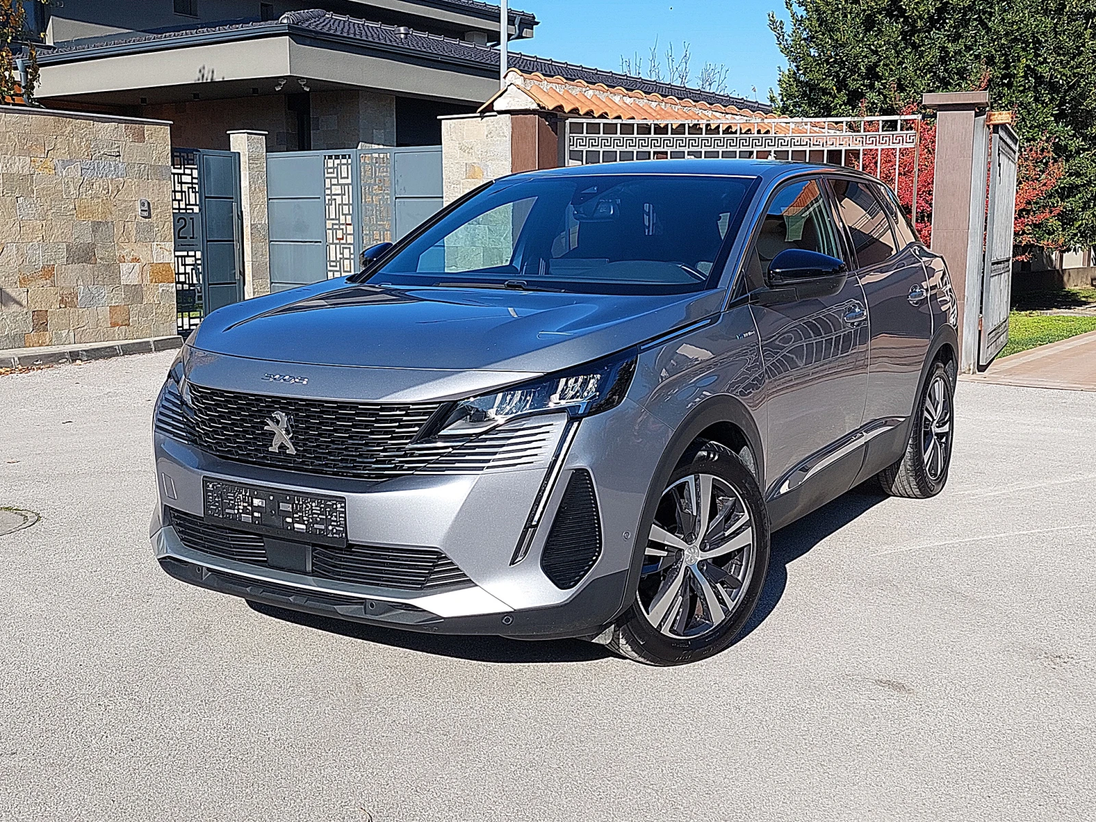 Peugeot 3008 Peugeot 3008 New Line Up GT 1.6 Plug-in HYBRID 4x4