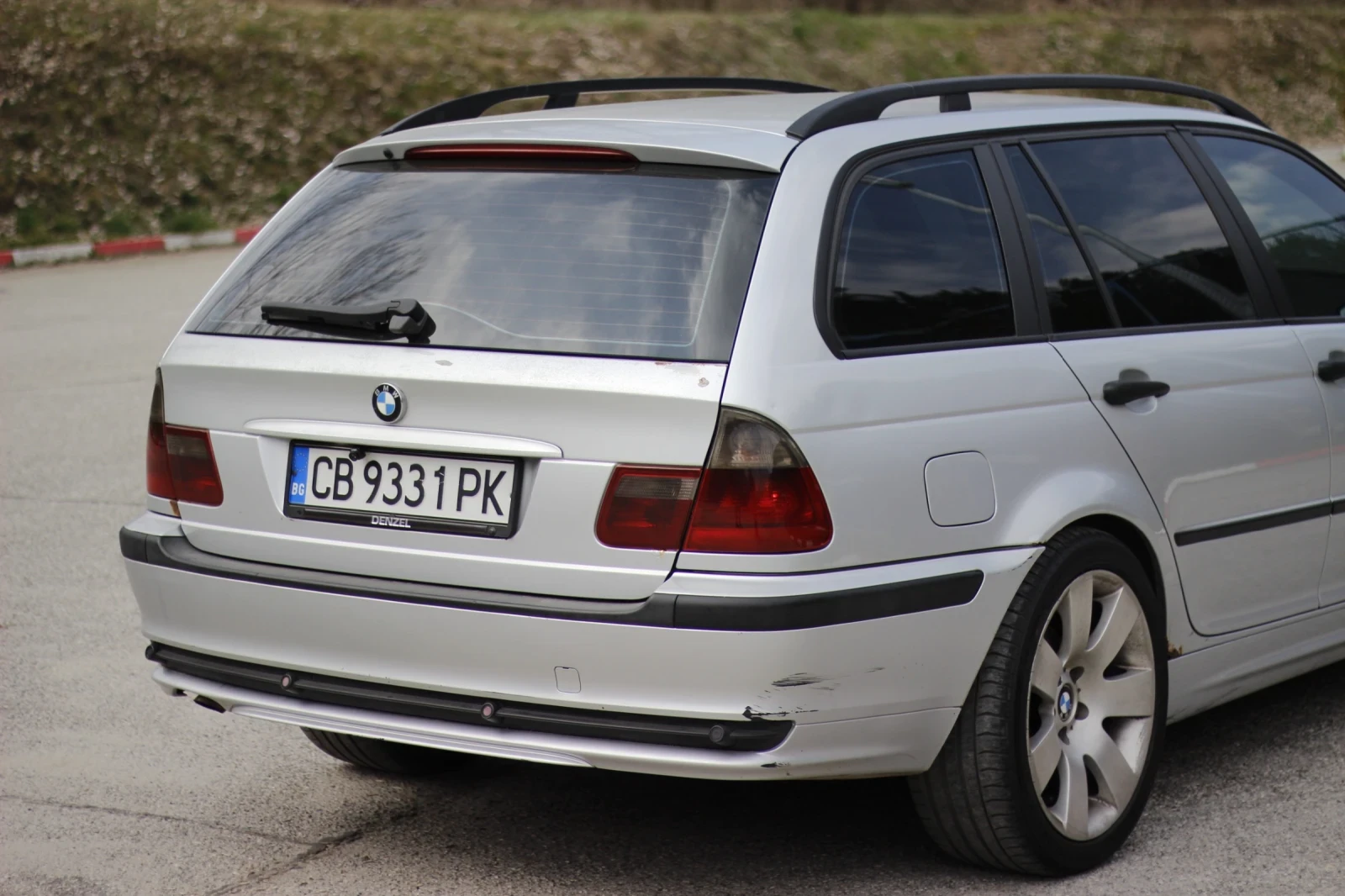 BMW 320, снимка 9 - Автомобили и джипове - 53880186