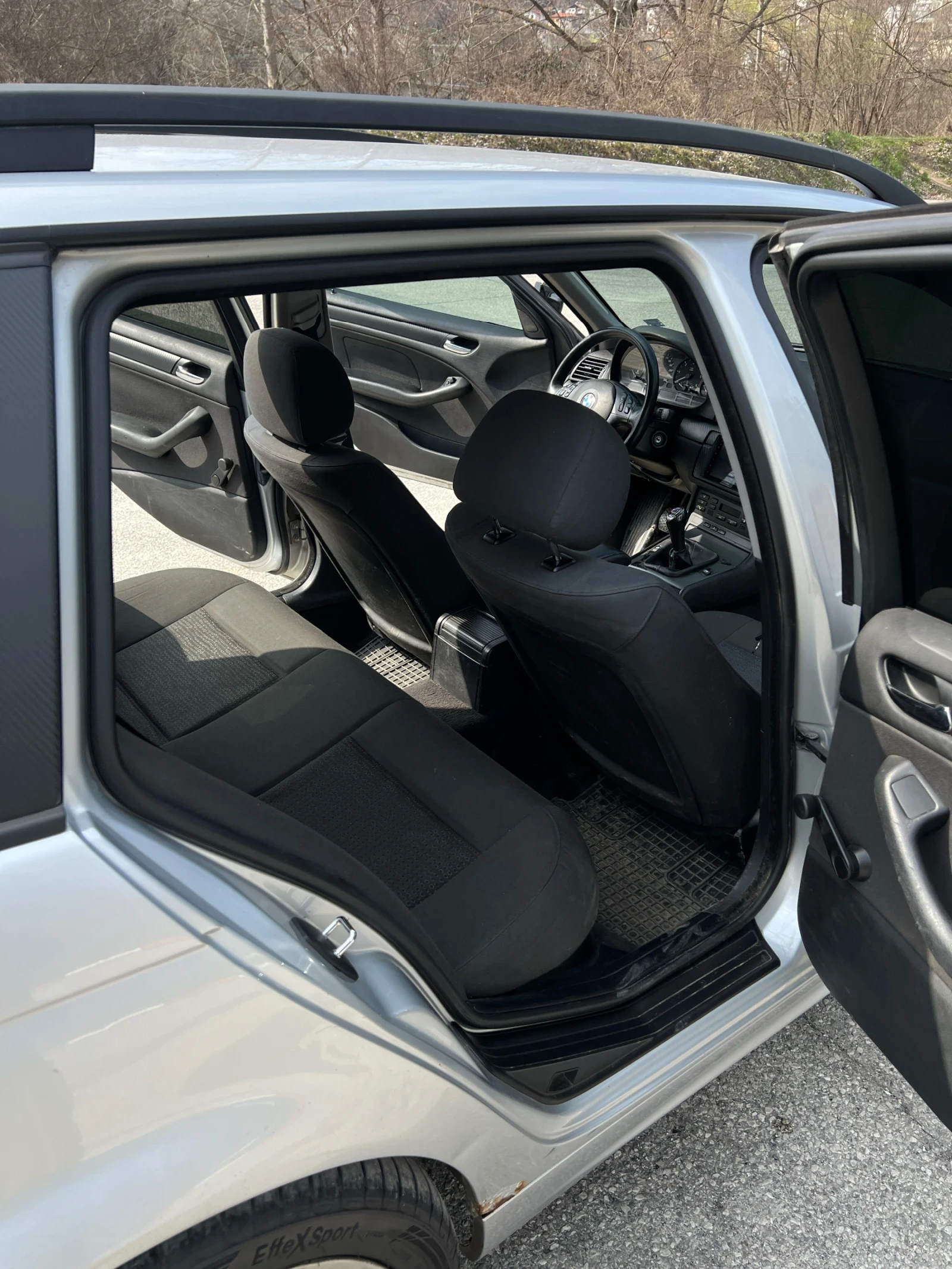 BMW 320, снимка 13 - Автомобили и джипове - 53880186