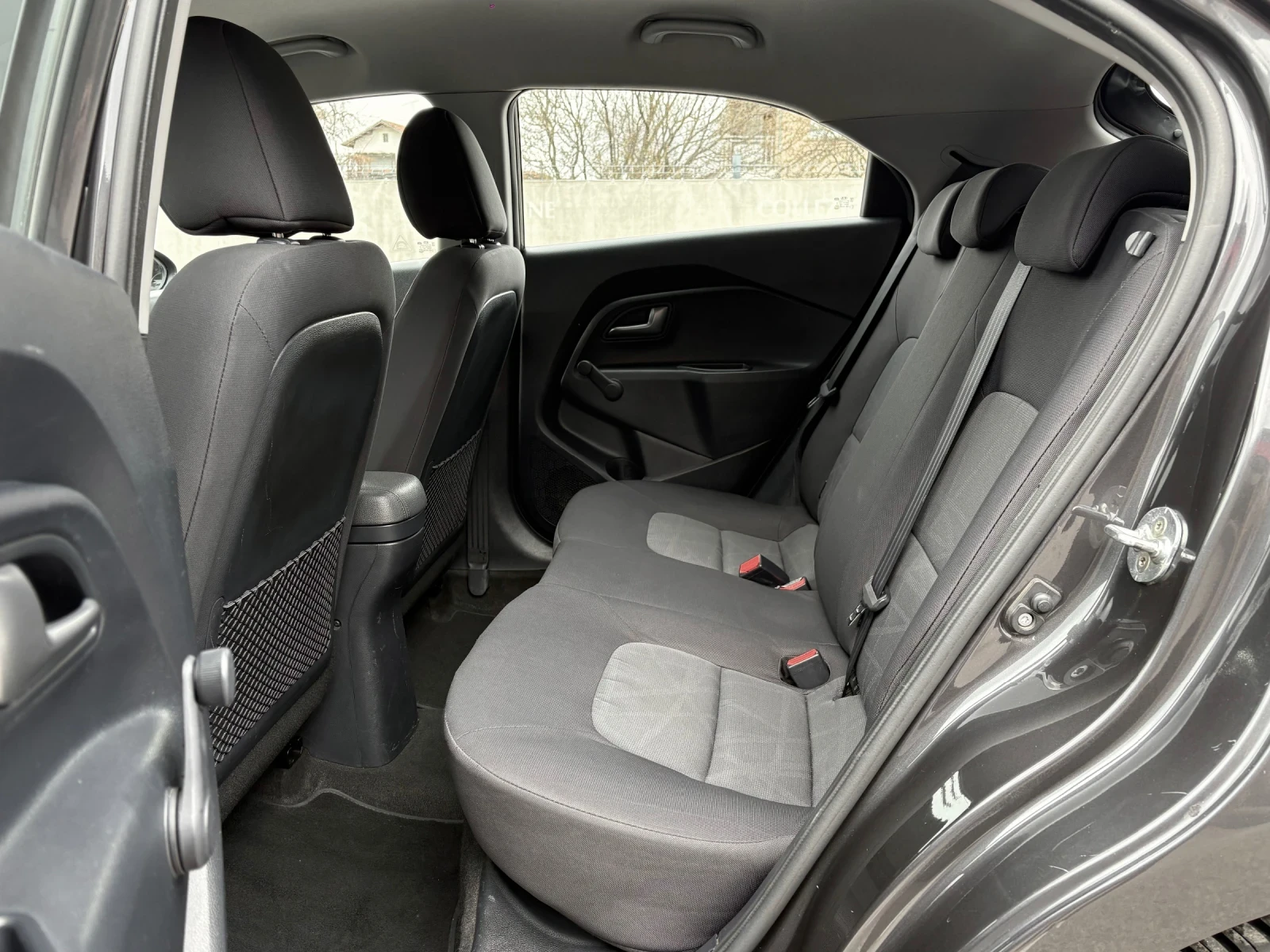 Kia Rio ФАБРИЧНА ГАЗ BRC, ЗАДНА КАМЕРА, EURO 6B , снимка 11 - Автомобили и джипове - 53893993