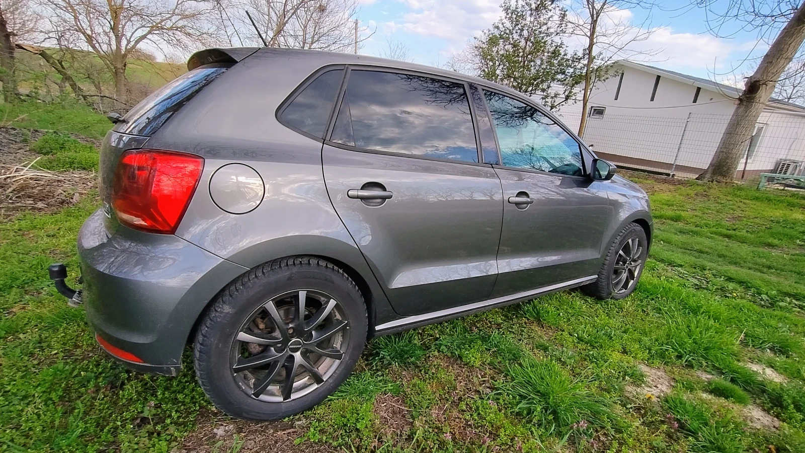 VW Polo, снимка 4 - Автомобили и джипове - 54100179