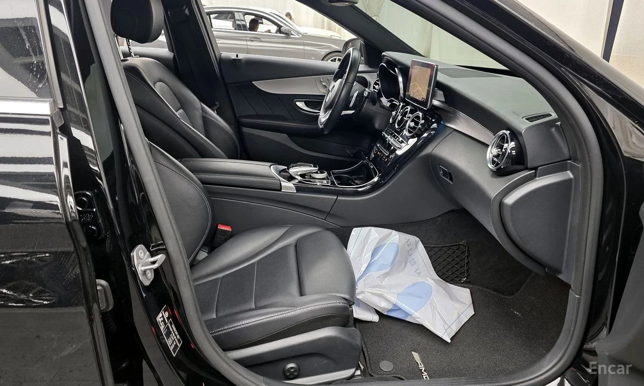 Mercedes-Benz C 350 e, снимка 8 - Автомобили и джипове - 54330607