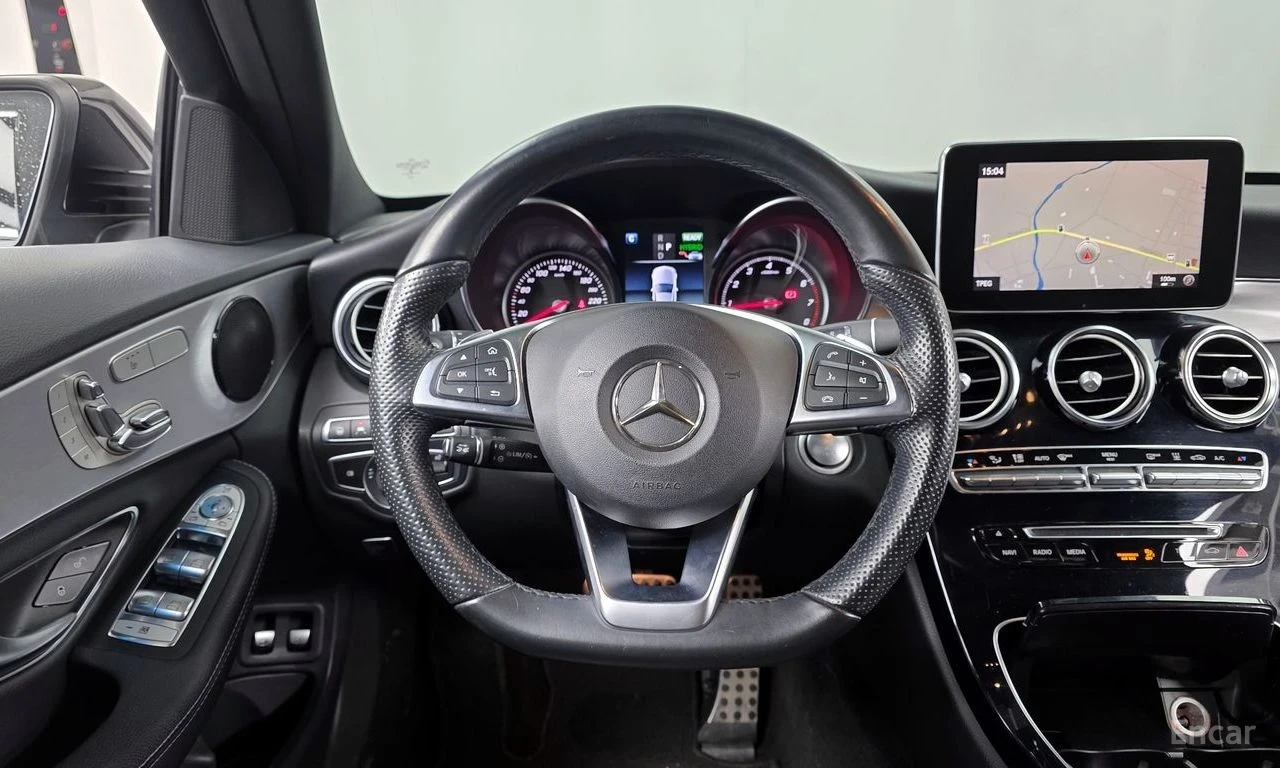 Mercedes-Benz C 350 e, снимка 10 - Автомобили и джипове - 54330607
