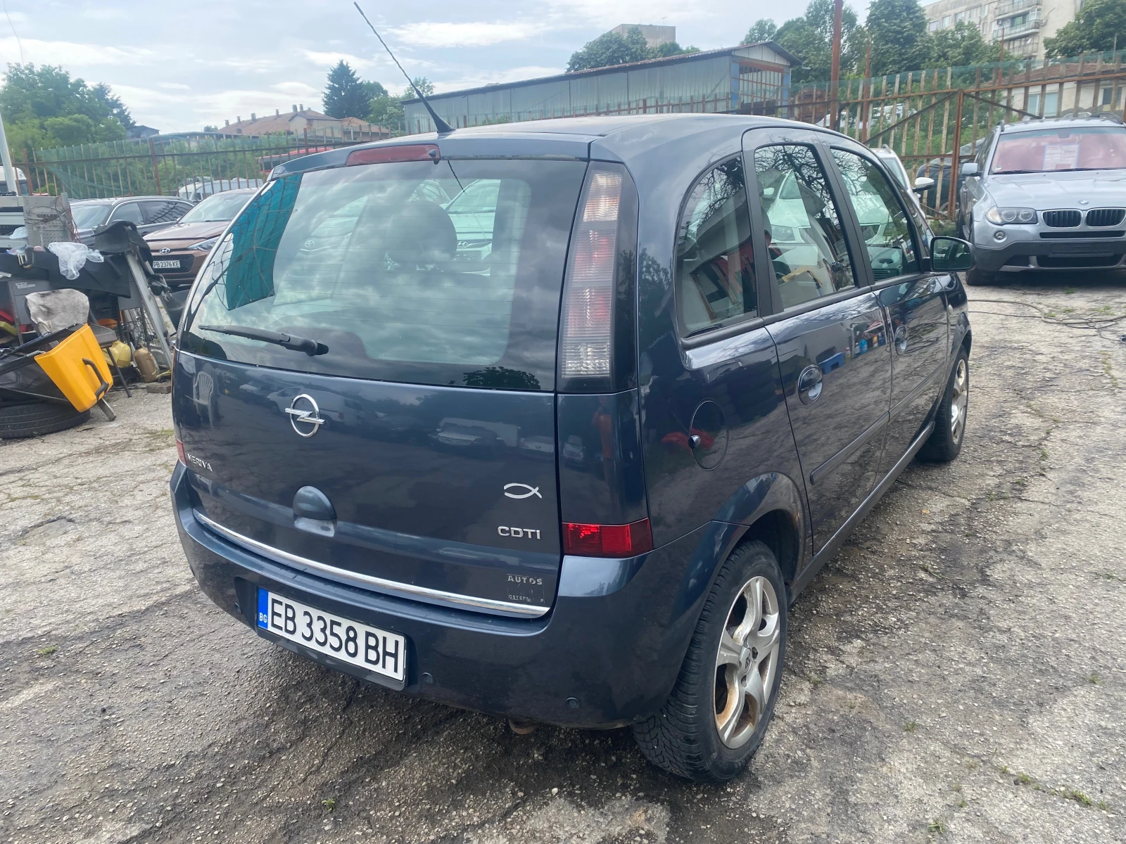 Opel Meriva 1.3CDTI Клима, снимка 4 - Автомобили и джипове - 54740802