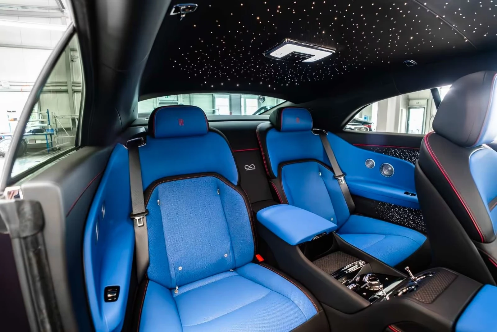 Rolls-Royce Spectre / BLACK BADGE / SHOOTING STAR / BESPOKE /  | Mobile.bg � ����������� 15
