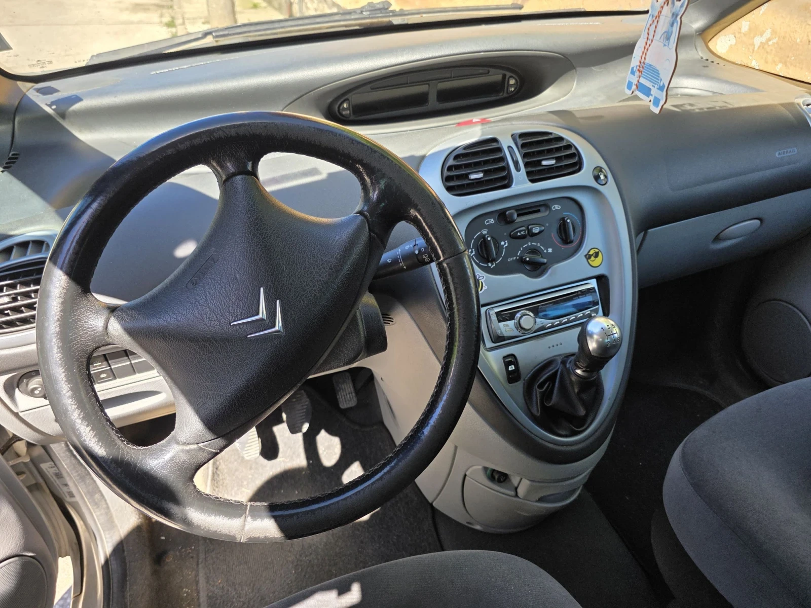 Citroen Xsara picasso 1.6 GAS, снимка 10 - Автомобили и джипове - 54911361