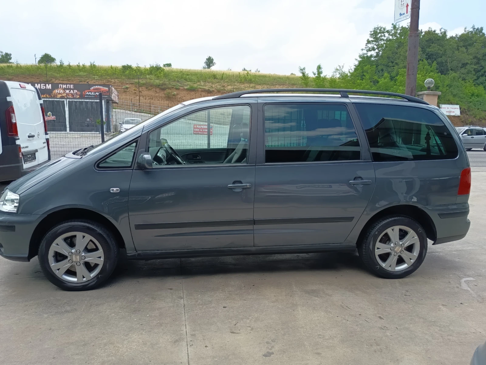 Seat Alhambra 1.9tdi 4x4, снимка 7 - Автомобили и джипове - 55149008
