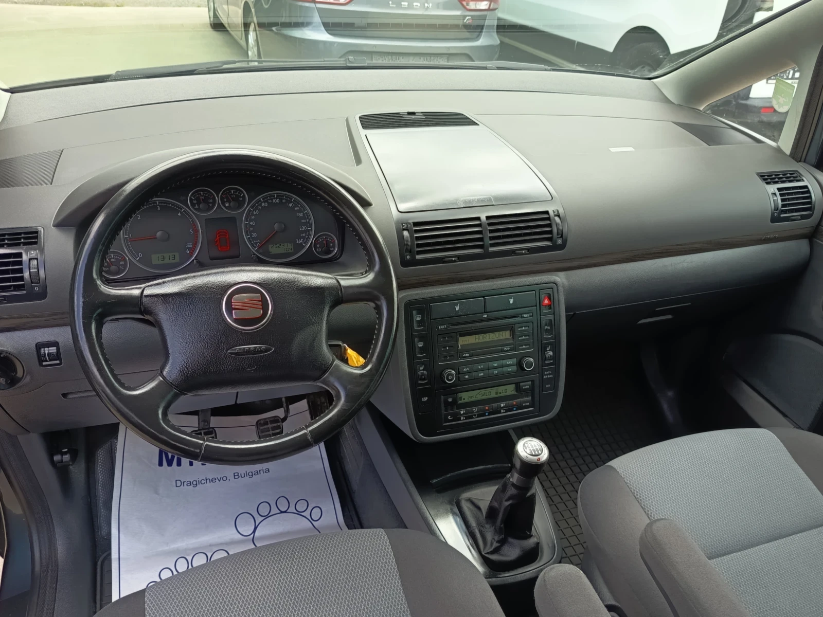 Seat Alhambra 1.9tdi 4x4, снимка 11 - Автомобили и джипове - 55149008