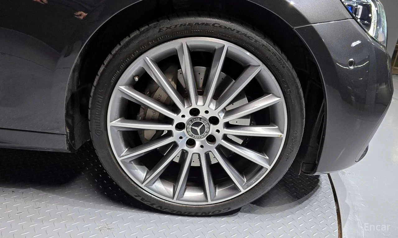 Mercedes-Benz E 350 ДИСТРОНИК * ПОДГРЕВИ * ПАНО * HEAD-UP * 360 КАМЕРА, снимка 6 - Автомобили и джипове - 55269770
