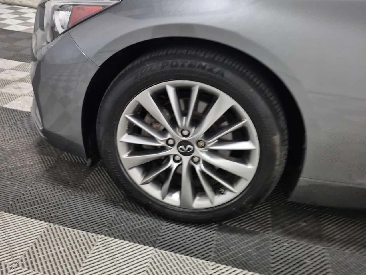 Infiniti Q50 LUXE| ПАНО| ПОДГРЕВИ| ПАМЕТ| 2 КЛЮЧА| 2 ЧИФТА ГУМИ, снимка 7 - Автомобили и джипове - 55294543