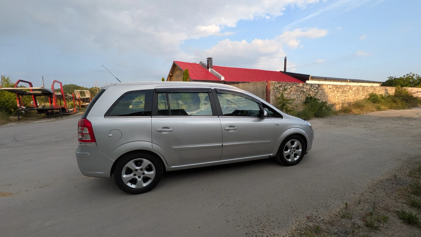 Opel Zafira, снимка 5 - Автомобили и джипове - 55331337