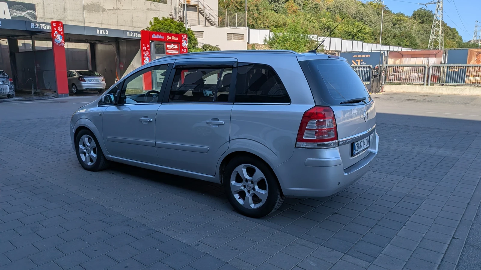Opel Zafira 1.9 CDTI, снимка 7 - Автомобили и джипове - 55331337