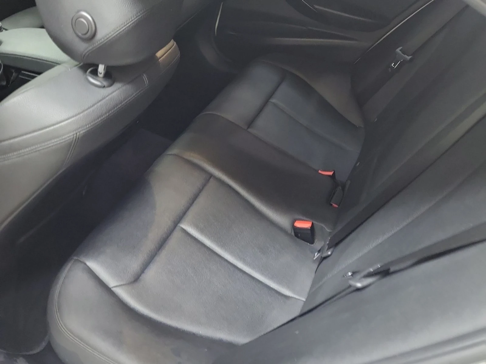 BMW 330 XDRIVE * АвтоКредит * (ЦЕНА ДО БГ), снимка 15 - Автомобили и джипове - 55591925