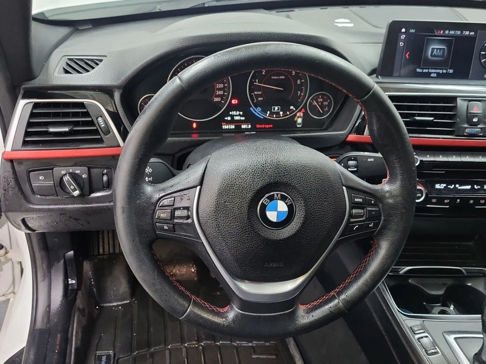 BMW 330 XDRIVE * АвтоКредит * (ЦЕНА ДО БГ), снимка 11 - Автомобили и джипове - 55591925