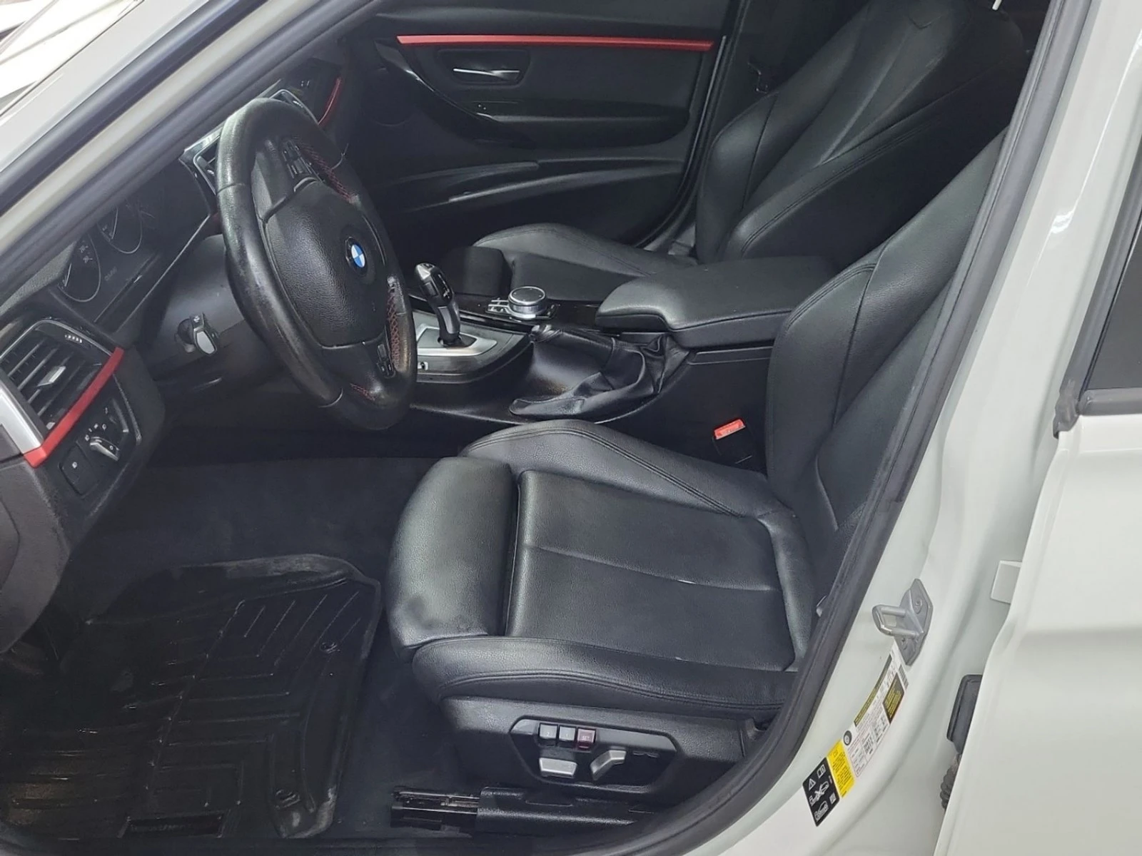 BMW 330 XDRIVE * АвтоКредит * (ЦЕНА ДО БГ), снимка 8 - Автомобили и джипове - 55591925
