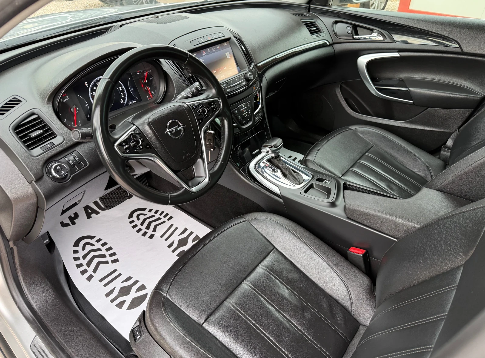 Opel Insignia * SPORT TOURER* AUTOMATIC * FULL OPINION , снимка 5 - Автомобили и джипове - 56163182