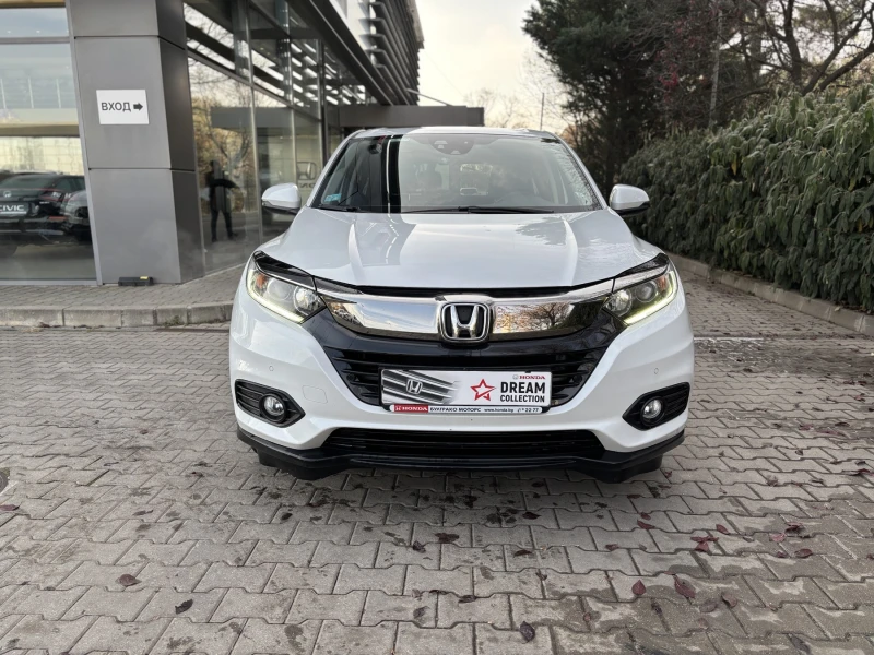 Honda Hr-v 1.5 i-VTEC Elegance, снимка 2 - Автомобили и джипове - 48023254