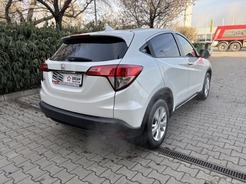 Honda Hr-v 1.5 i-VTEC Elegance, снимка 5 - Автомобили и джипове - 48023254