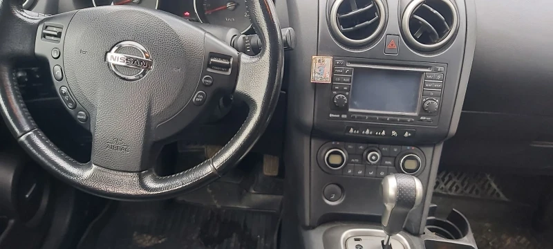 Nissan Qashqai, снимка 4 - Автомобили и джипове - 48667390