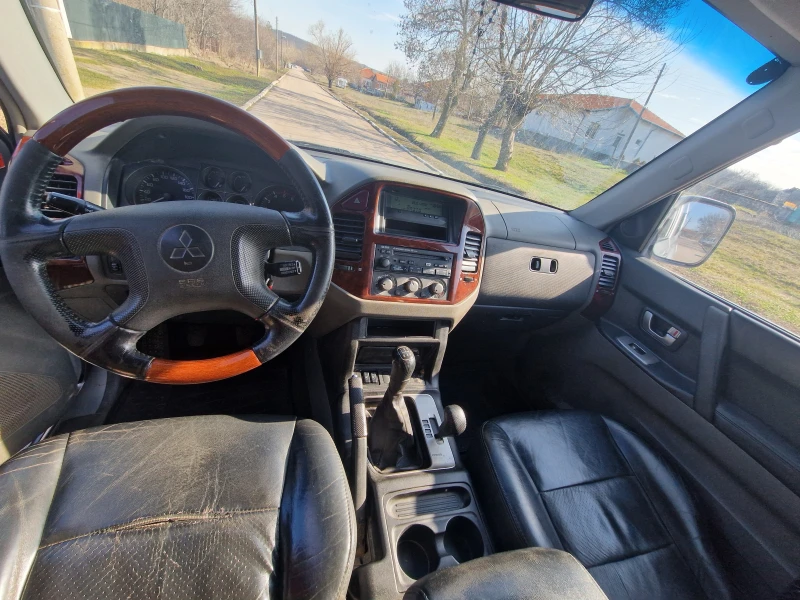 Mitsubishi Pajero 3.2DID, снимка 6 - Автомобили и джипове - 48917947