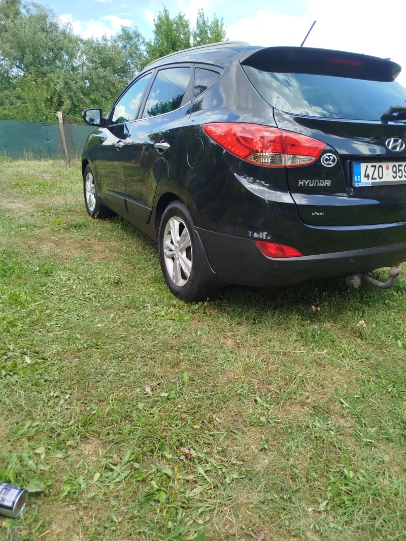 Hyundai IX35, снимка 11 - Автомобили и джипове - 51082160