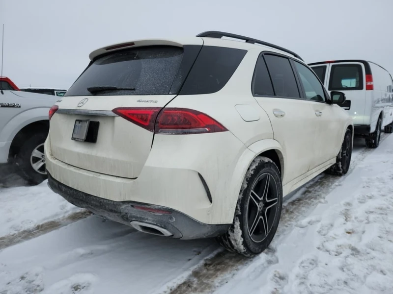 Mercedes-Benz GLE 450 2022 * CARFAX * БЕЗ ПЪРВОНАЧАЛНА ВНОСКА, снимка 3 - Автомобили и джипове - 52975599