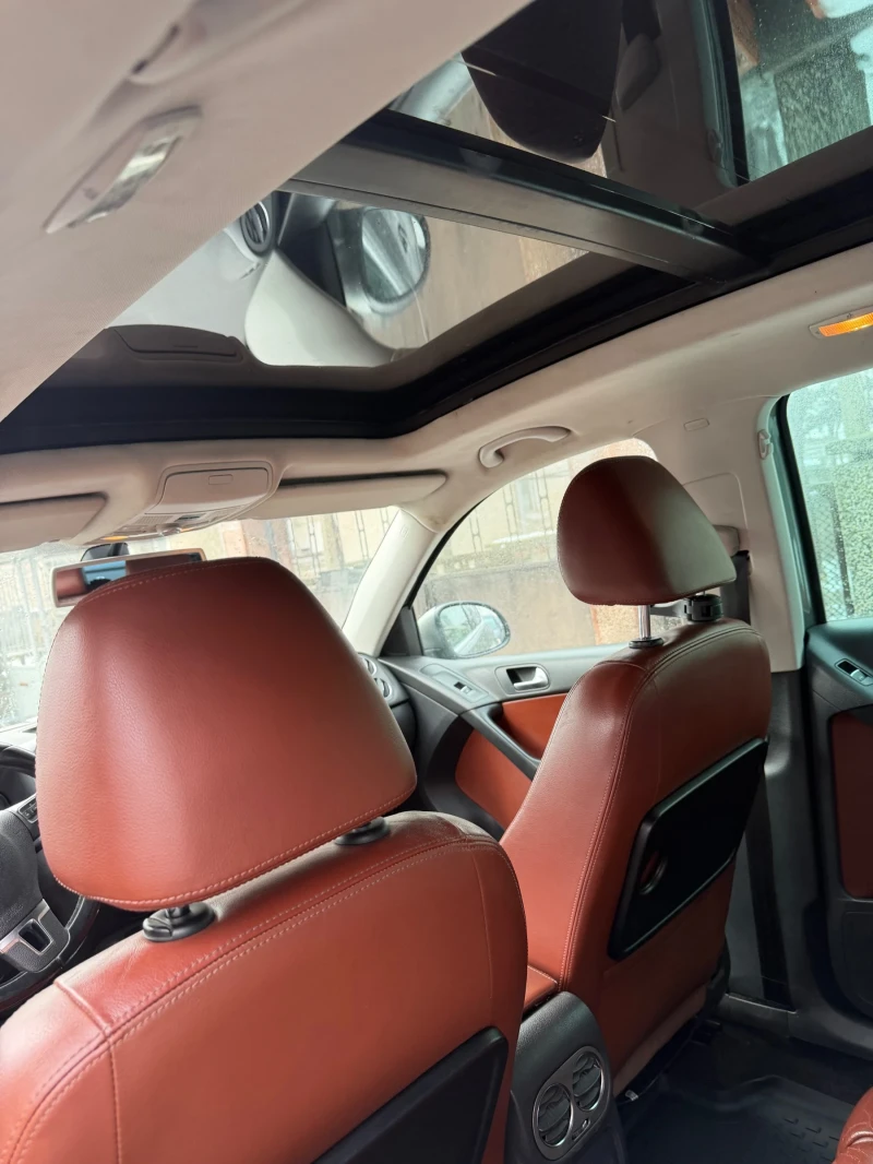 VW Tiguan 2.0 TSI 4 MOTION, снимка 14 - Автомобили и джипове - 53200305