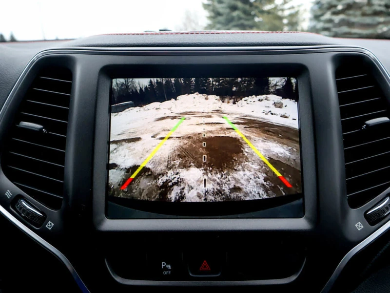 Jeep Cherokee TRAILHAWK * CARFAX * АвтоКредит* (ЦЕНА ДО БГ), снимка 12 - Автомобили и джипове - 53271646