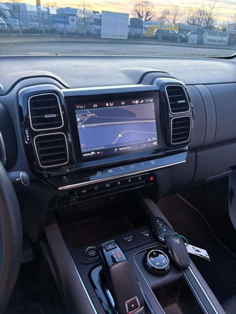 Citroen C5 Aircross 1.5 HDi AUT Feel Pack KeyGO KAM LEDER AHK #iCarbg, снимка 8 - Автомобили и джипове - 53445265