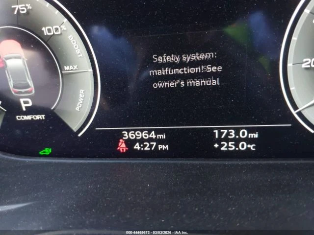 Audi Q5 2.0l Premium Plus 55 Tfsi E Quattro S Tronic, снимка 16 - Автомобили и джипове - 53993523